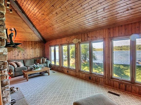 4th image of 3421 E Magley Ln