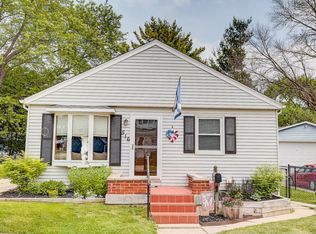 516 3rd St, Hartford, WI 53027