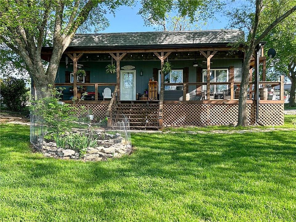 1st image of 134 N Linn Valley Dr