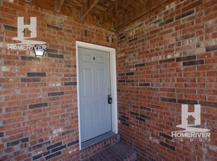 1008 W Royle St, Richmond, MO 64085