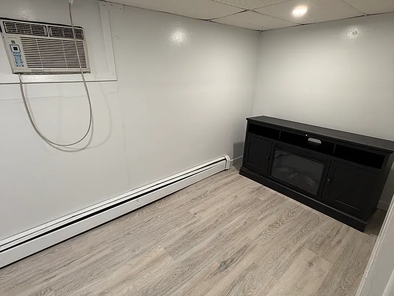1221 Hillside Pl #G — Photo 5