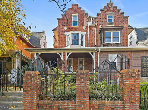 3104 Reisterstown Rd, Baltimore, MD 21215
