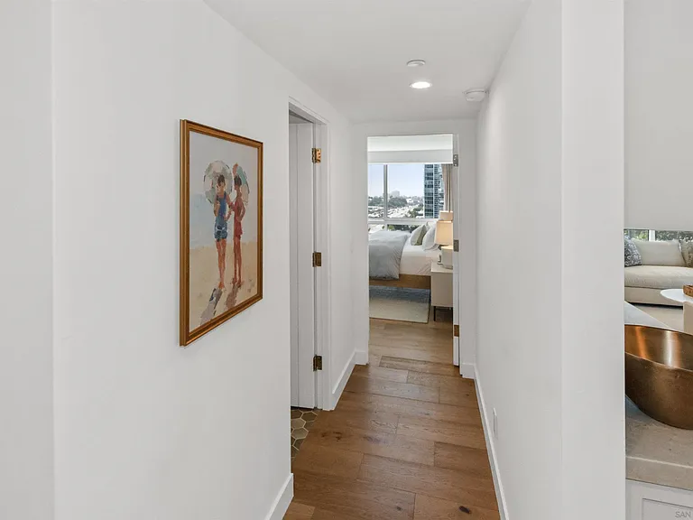 1710 Avenida Del Mundo #803 — Photo 34