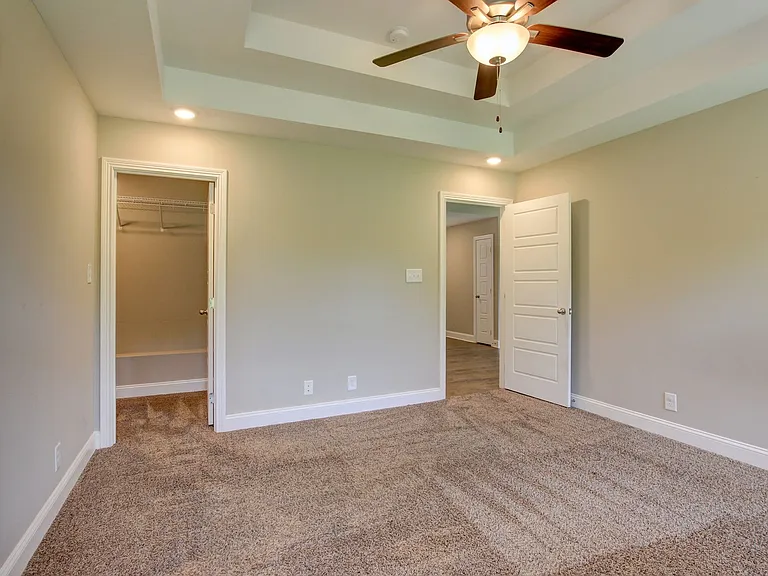 677 Battery Ct — Photo 44