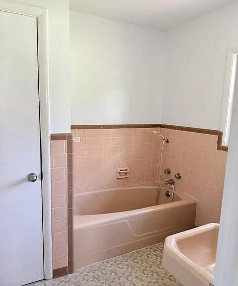622 N Henry St — Photo 5
