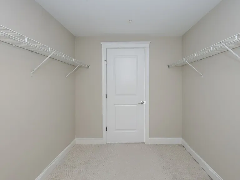 222 Glenwood Ave #410 — Photo 15