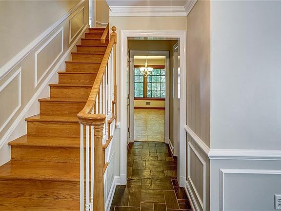 4th image of 3510 Monza Dr