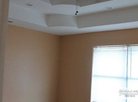 2nd image of 7105 Lago Vista Blvd