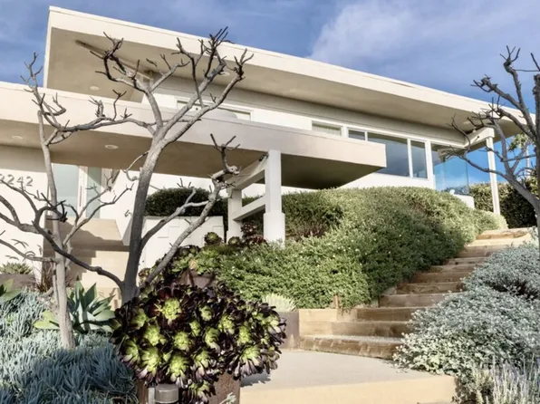 2242 Westridge Rd, Los Angeles, CA 90049