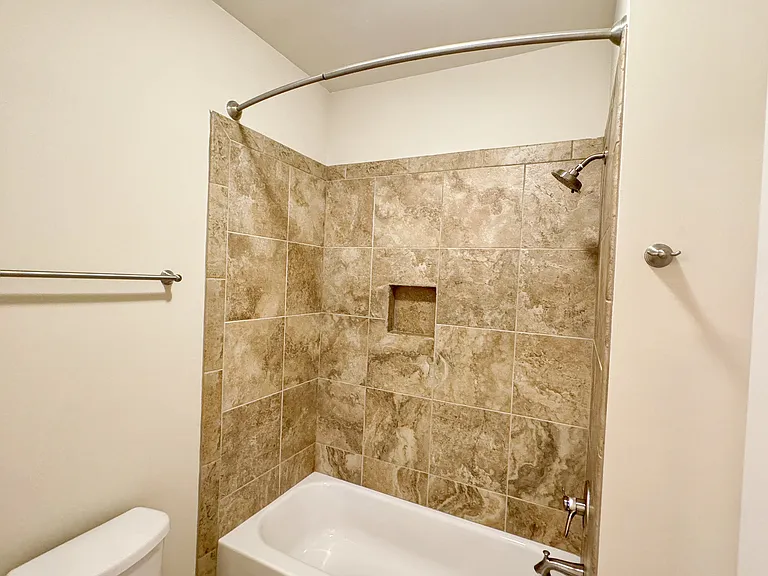 745 Fountainhead Ln NE #14 — Photo 30