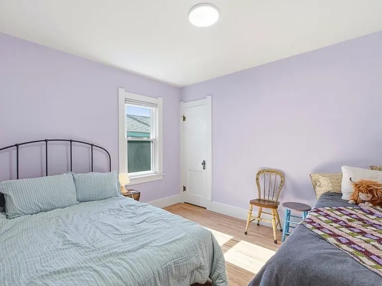 710 E Gibbon St — Photo 8