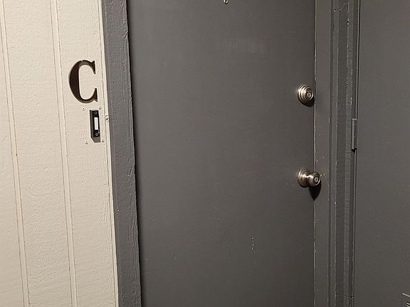 4th image of 435 E Creekside Cir #1-C