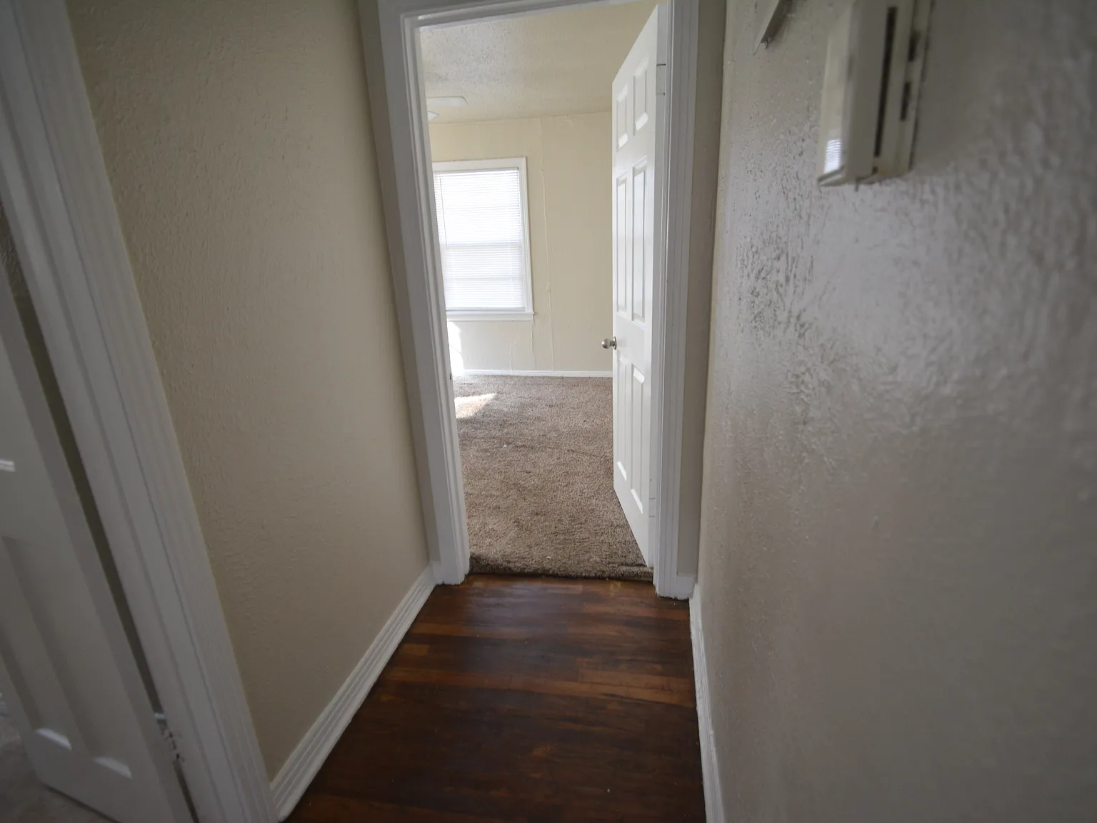 2 bed, 790 sqft, $895 — Photo 3