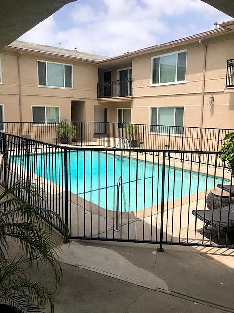 1st image of 3375 Manning Ave APT 17