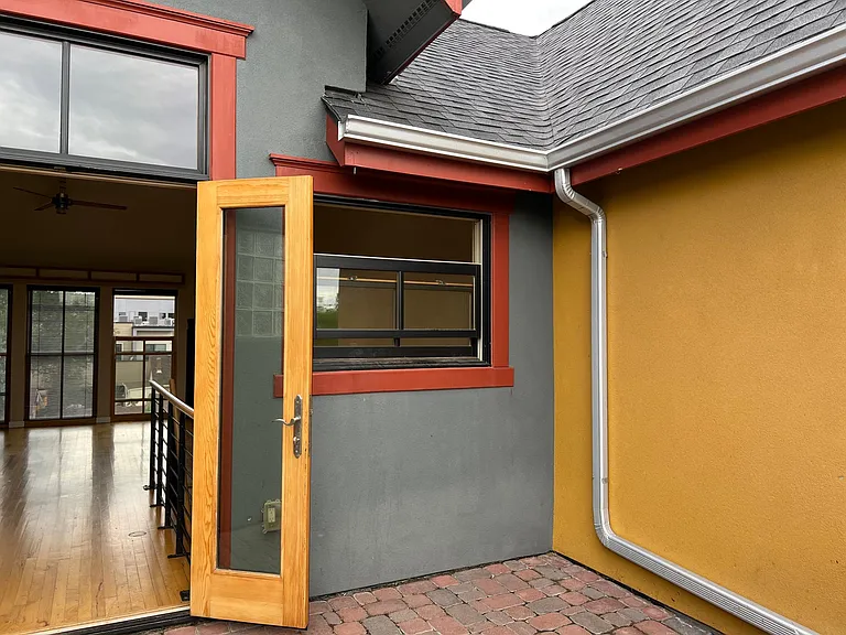 325 Cherry St #208 — Photo 22