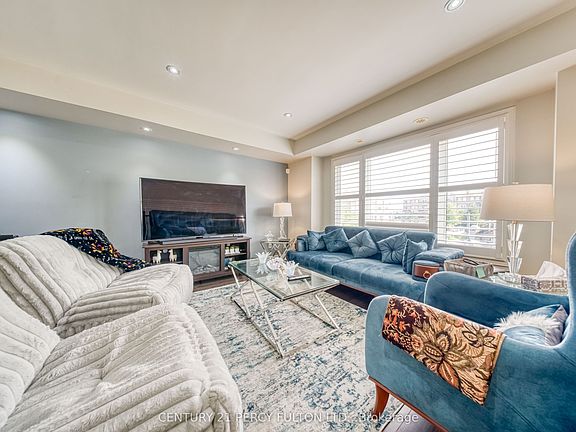 4th image of 3050 Erin Centre Blvd #67