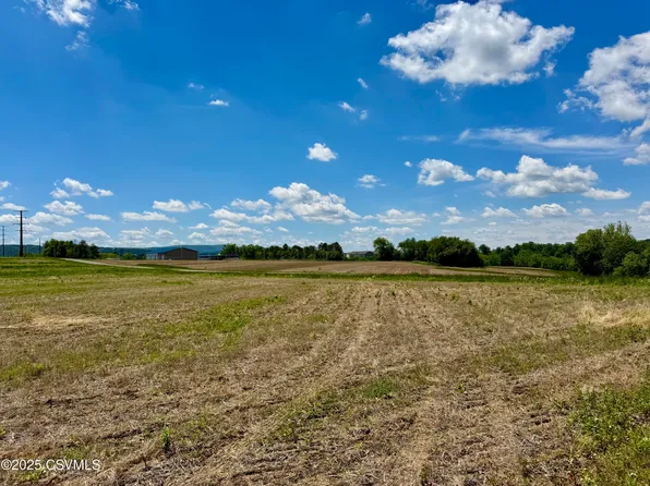 Beilys Rd, Bloomsburg, PA 17815