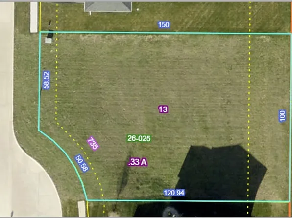 735 Buckingham Pl, Marion, IA 52302