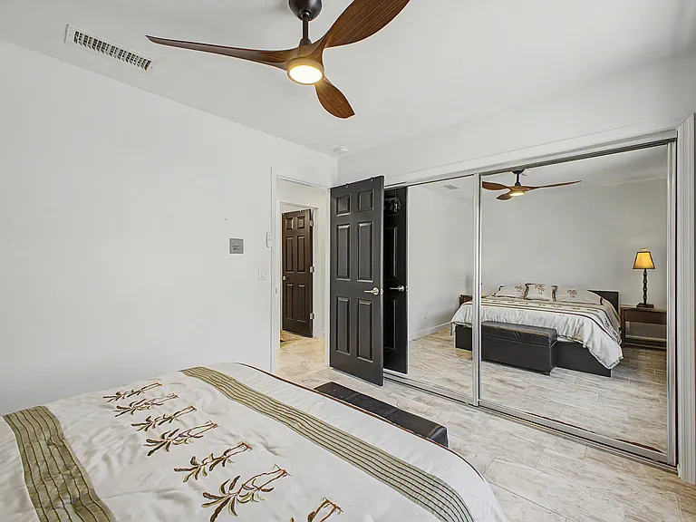 Guest bedroom