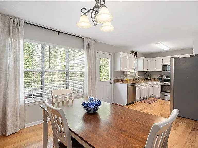 4520 Timberhurst Dr — Photo 11