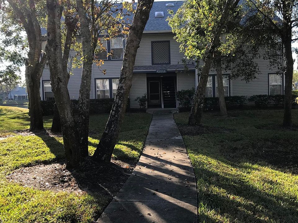 1st image of 4920 Lake Waterford Way W #209-1
