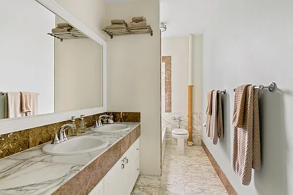 Sold by Compass | media 24