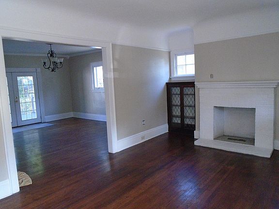 2nd image of 1495 Elbur Ave