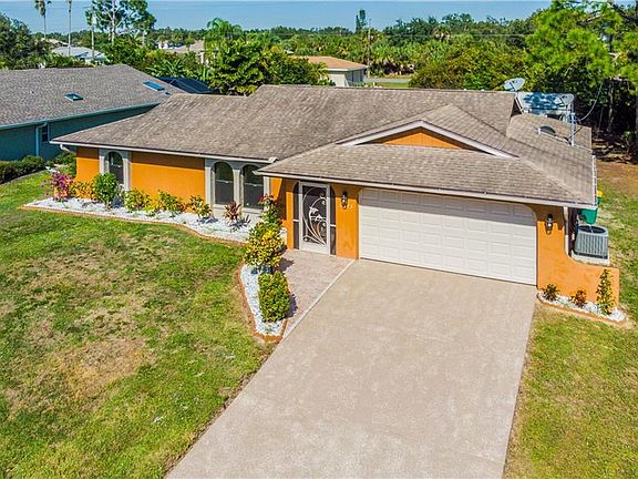 5th image of 17273 Gulfspray Cir