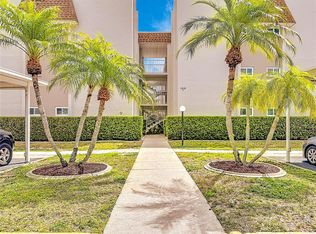 1310 Glen Oaks Dr E UNIT 183E, Sarasota, FL 34232