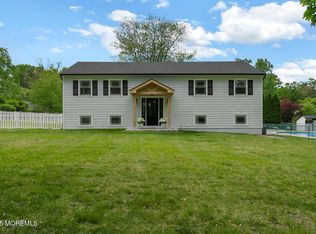 832 Nut Swamp Rd, Red Bank, NJ 07701