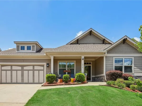 1602 Renaissance Dr NE, Conyers, GA 30012