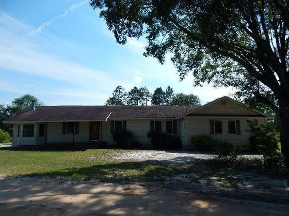 83 Norman Cir SW, Baxley, GA 31513