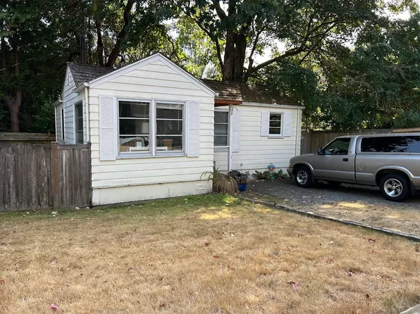 15114 37th Ave NE, Seattle, WA 98155