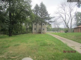 9921 York Rd, North Royalton, OH 44133