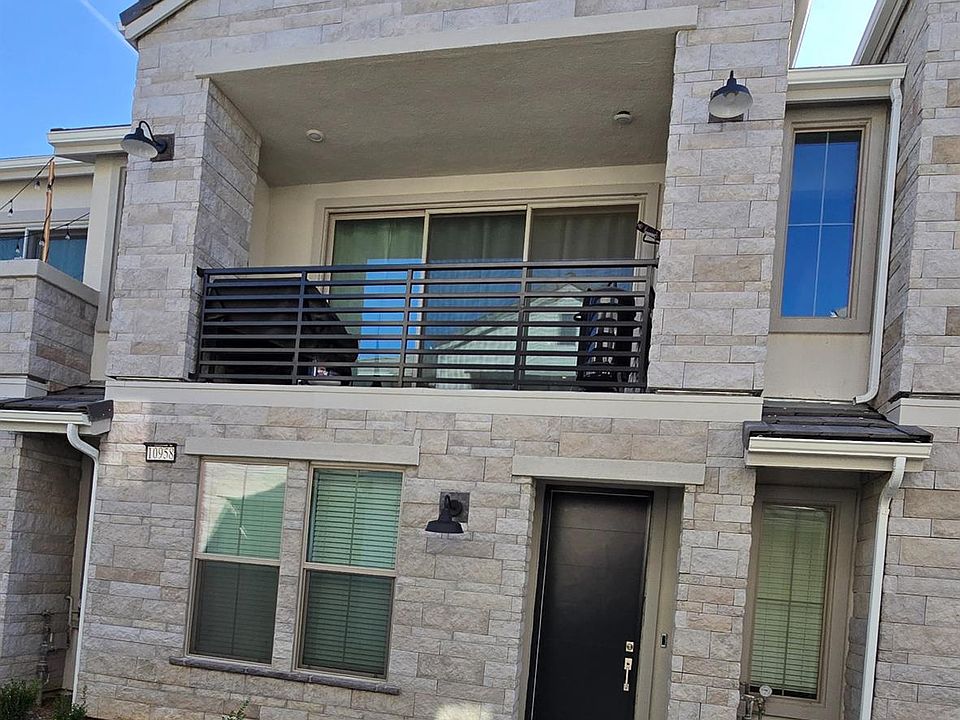 1st image of 10958 N Honeysuckle Dr