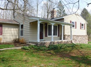 9112 Wyandot Rd, Chesterland, OH 44026