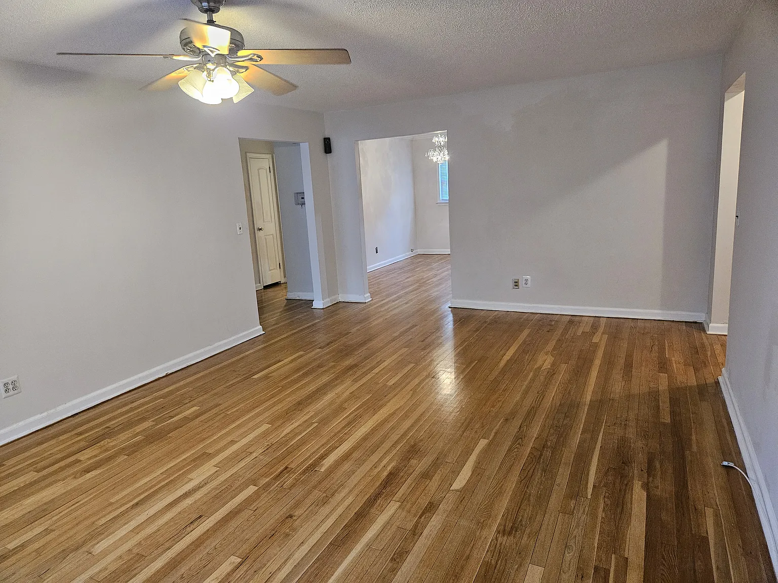 2 bed, $2,500 — Photo 3