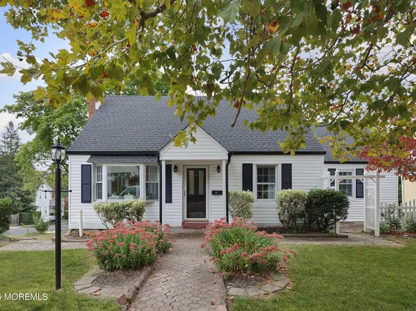 67 E Highland Ave, Atlantic Highlands, NJ 07716