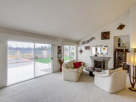 4th image of 14023 Arbolitos Dr