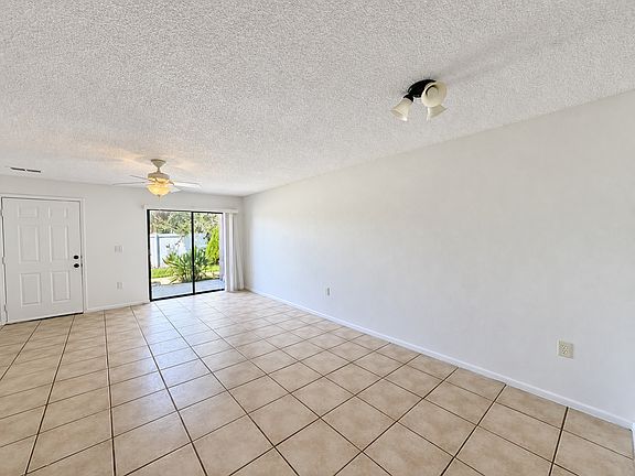 3rd image of 4155 Spitfire Ave #1