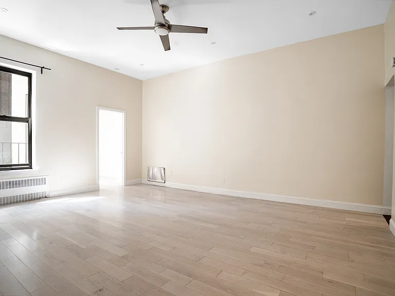 216 W 78th St #3C — Photo 3