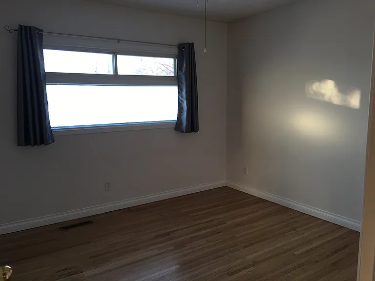 2527 Park St — Photo 7