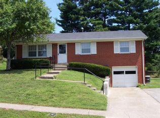 2906 Brigadoon Pkwy, Lexington, KY 40517