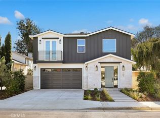 165 Merrill Pl, Costa Mesa, CA 92627