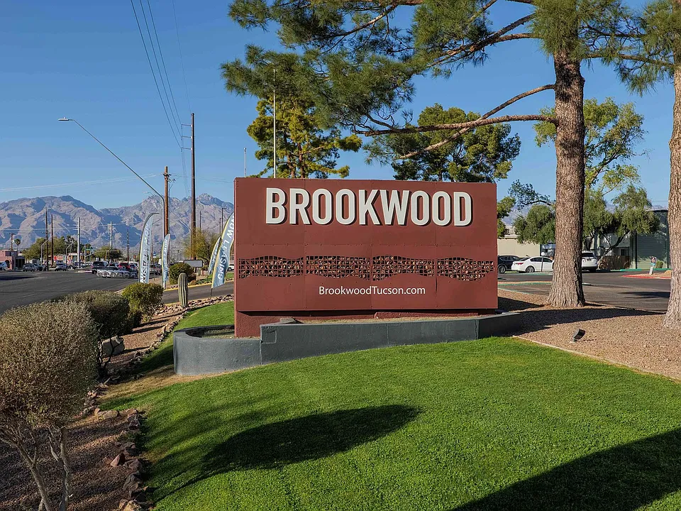 Brookwood Apartments