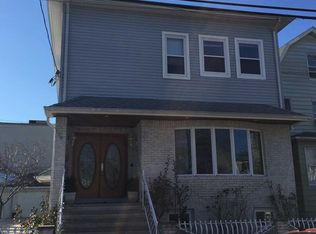 556 Freeman St, Lyndhurst, NJ 07071