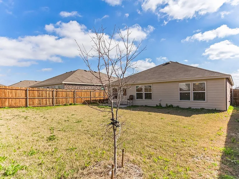 16009 Wanderer Ln — Photo 19