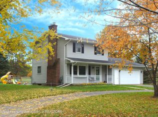 8436 E Spicerville Hwy, Eaton Rapids, MI 48827