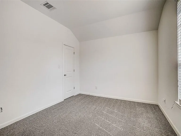 6736 Brindisi Pl — Photo 27
