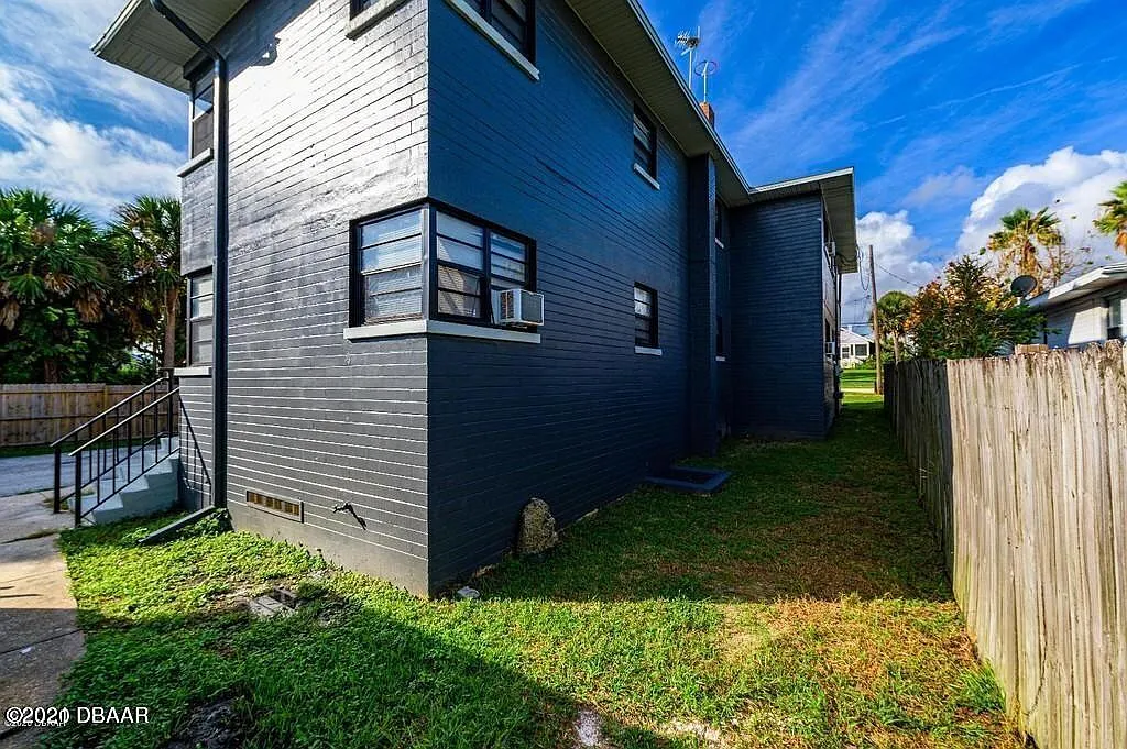 1 bed, 1.0 bath, 528 sqft, $1,200 — Photo 3